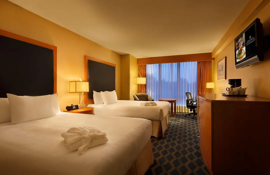 Executive Hotel Vancouver Airport-1